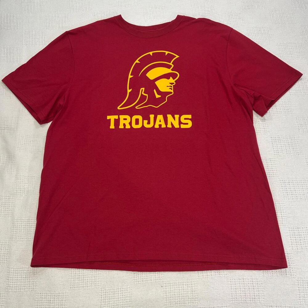 USC Trojans Cardinal Red T Shirt Size 2XL Preowned Good Condition